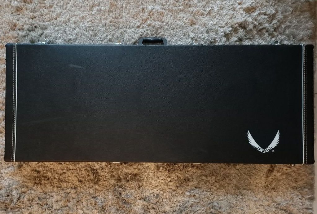 *SOLD* *Rare* Dean Signature Dimebag Darrell Razorback Bone Shards Floyd Rose Seymour Duncan Pickup Electric Guitar with Hard Case