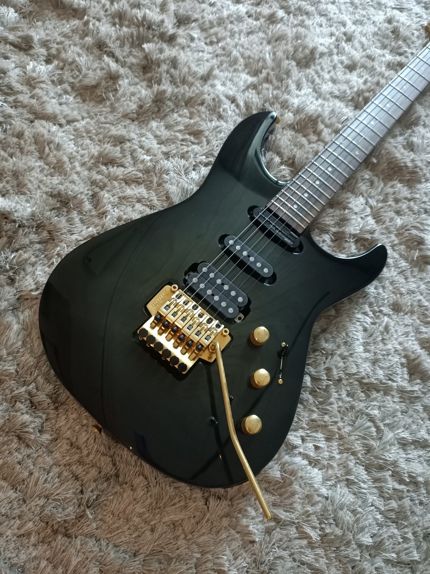 *SOLD* Fernandes Sustainer FR95S Made in Japan Floyd Rose Electric Guitar