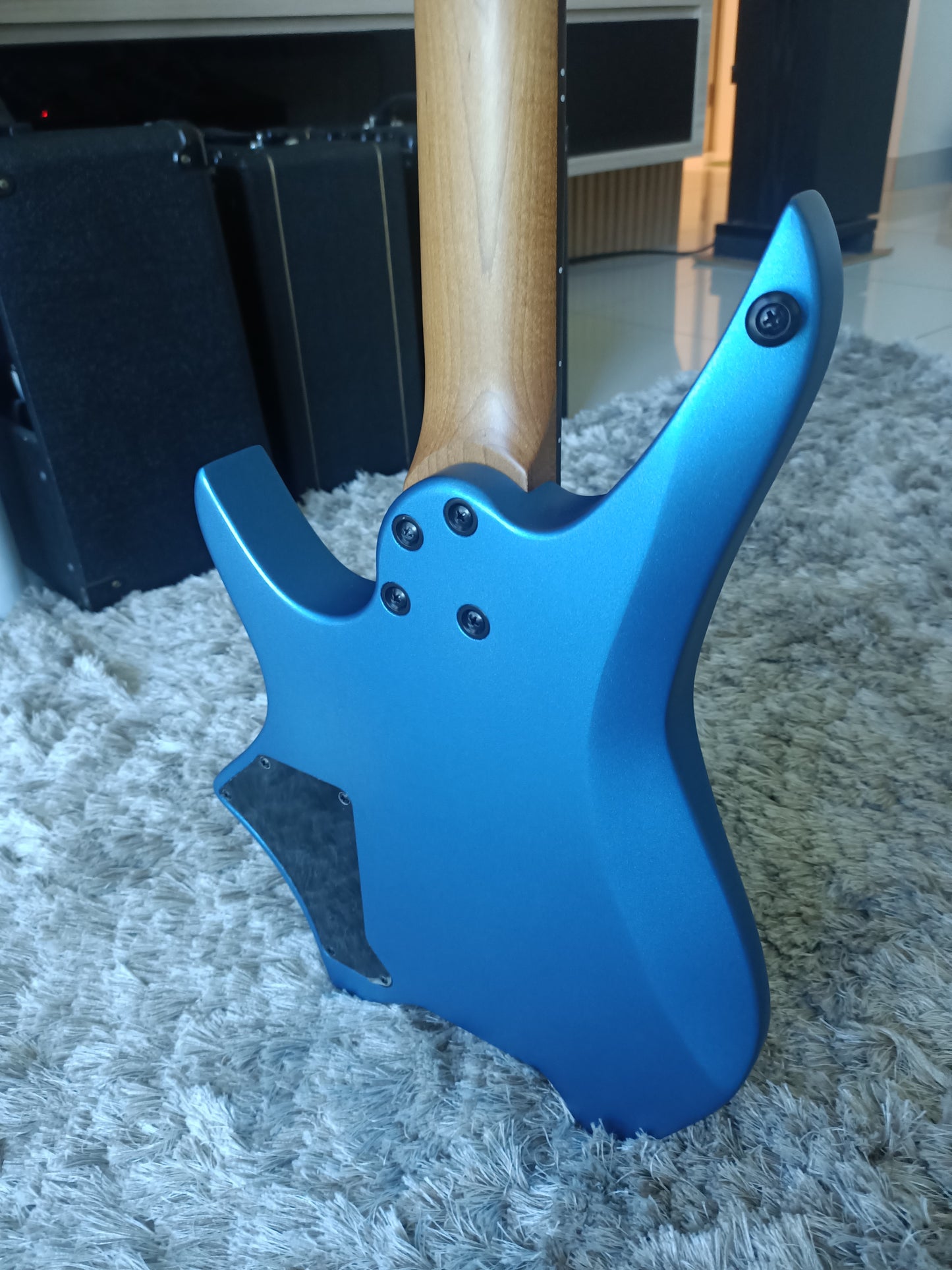 *SOLD**NEW ARRIVAL* Brand New HILS NEXT Series Headless Guitar HN3 - Electric Blue