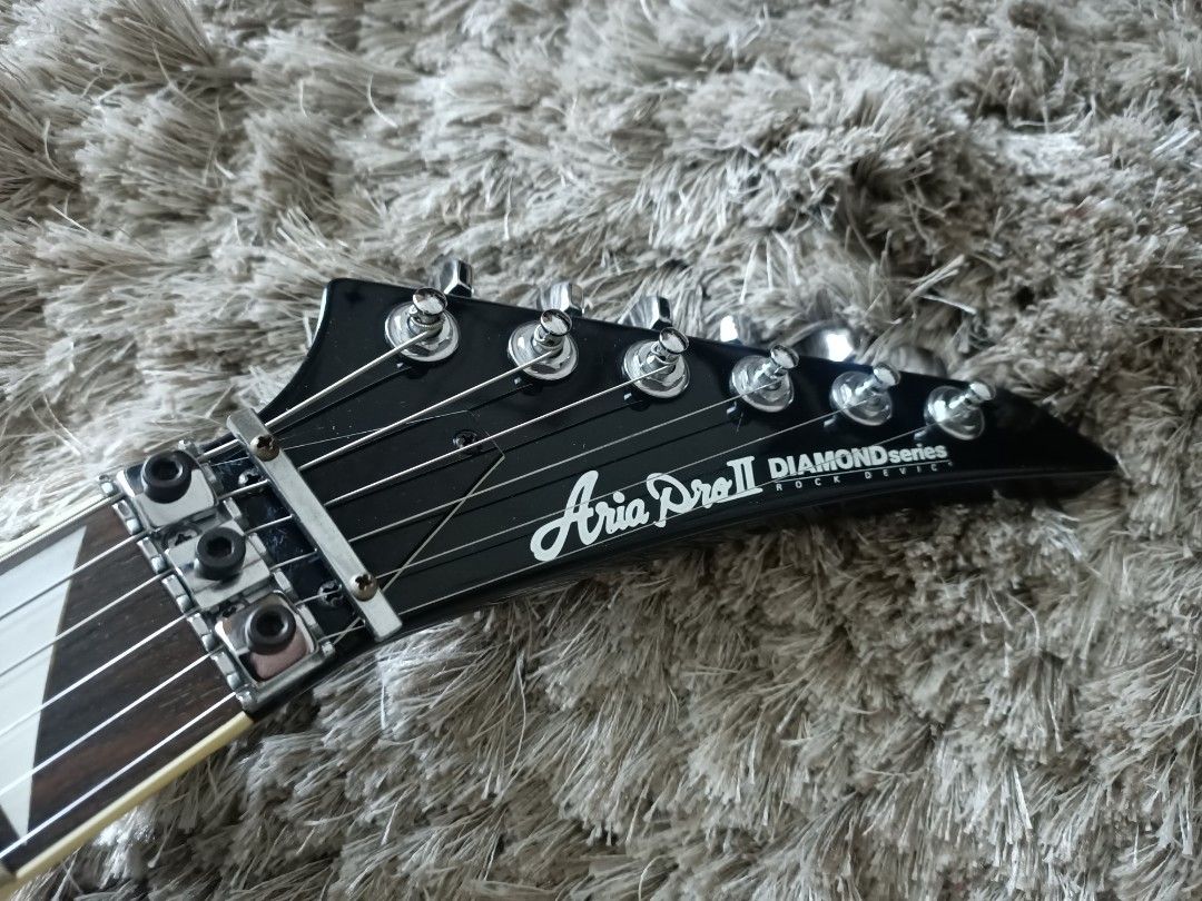 *SOLD* Aria Pro II Made in Japan Diamond Series HSS FR Electric Guitar Made in Japan (FREE SHIPPING)