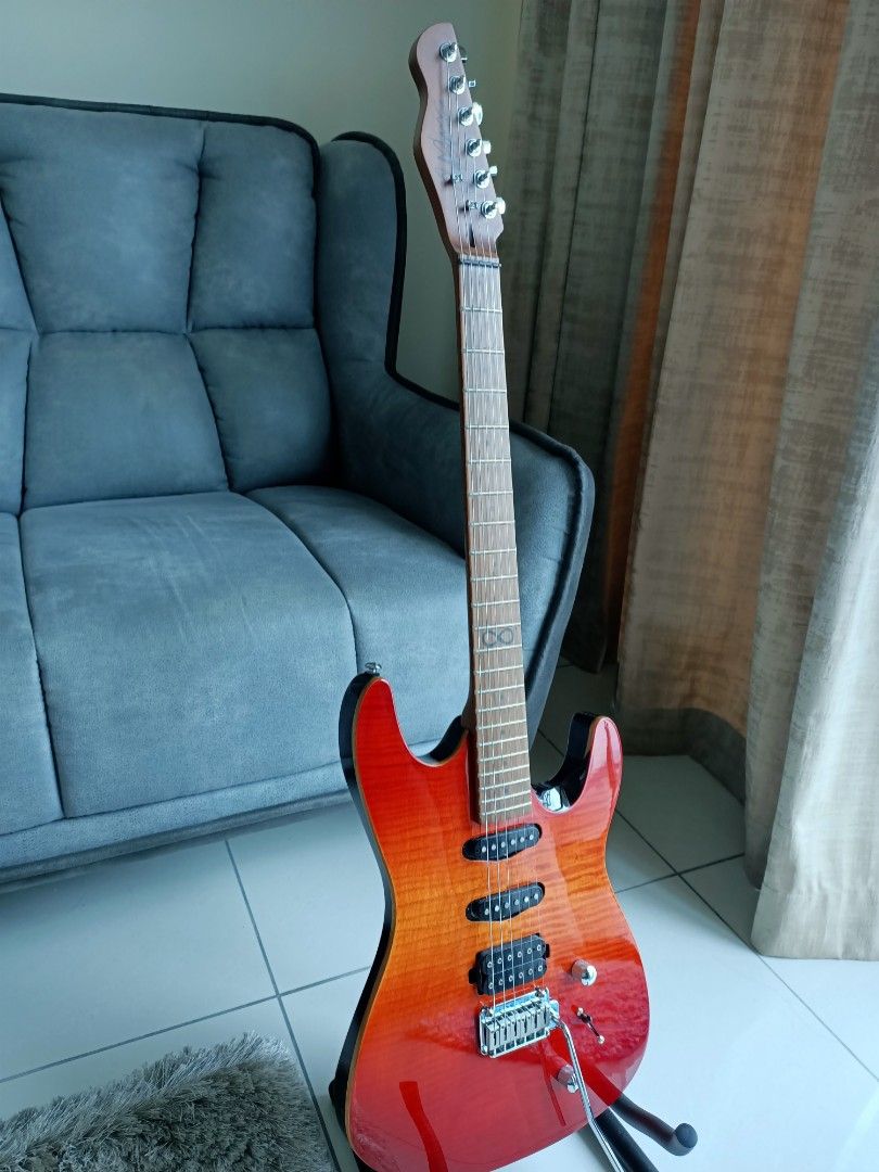 *SOLD* Chapman Guitars ML1 Hybrid Cali Sunset Electric Guitar