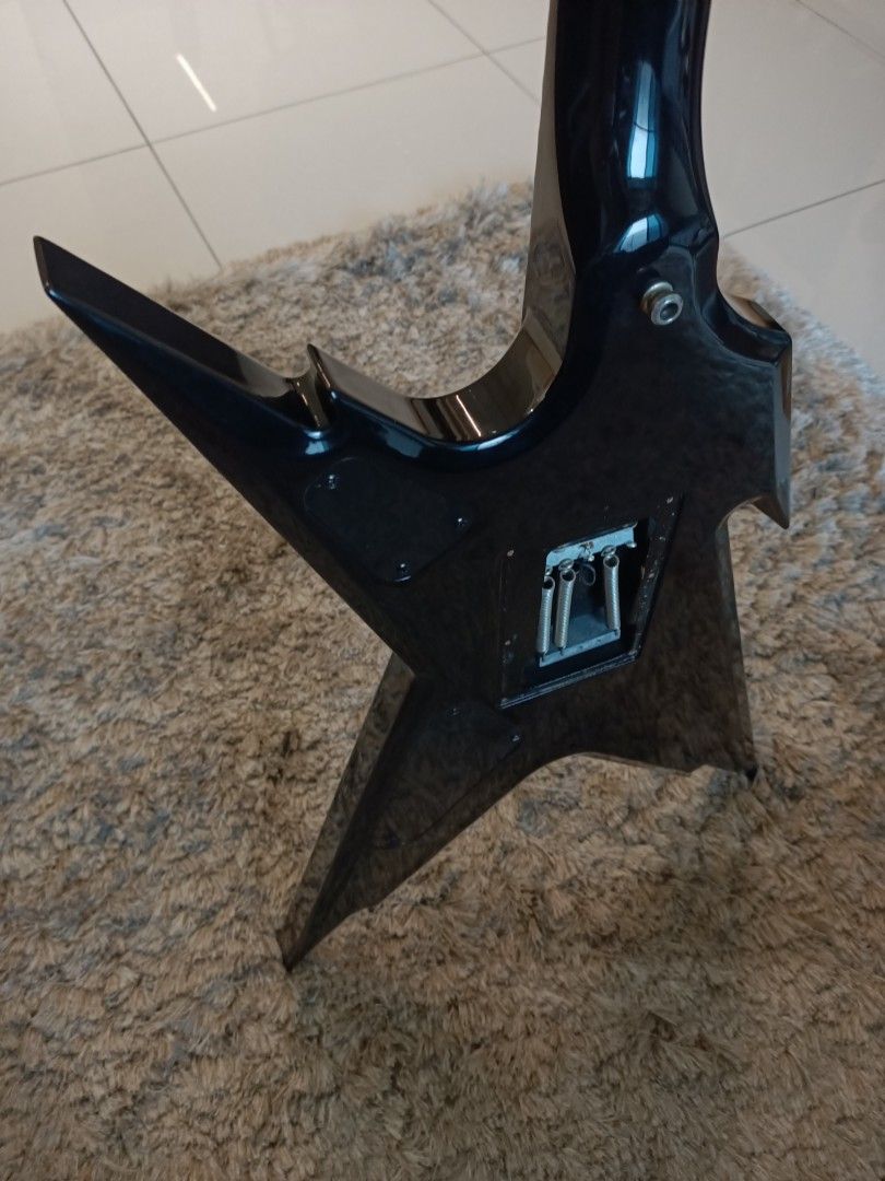 *SOLD* *Rare* Dean Signature Dimebag Darrell Razorback Bone Shards Floyd Rose Seymour Duncan Pickup Electric Guitar with Hard Case