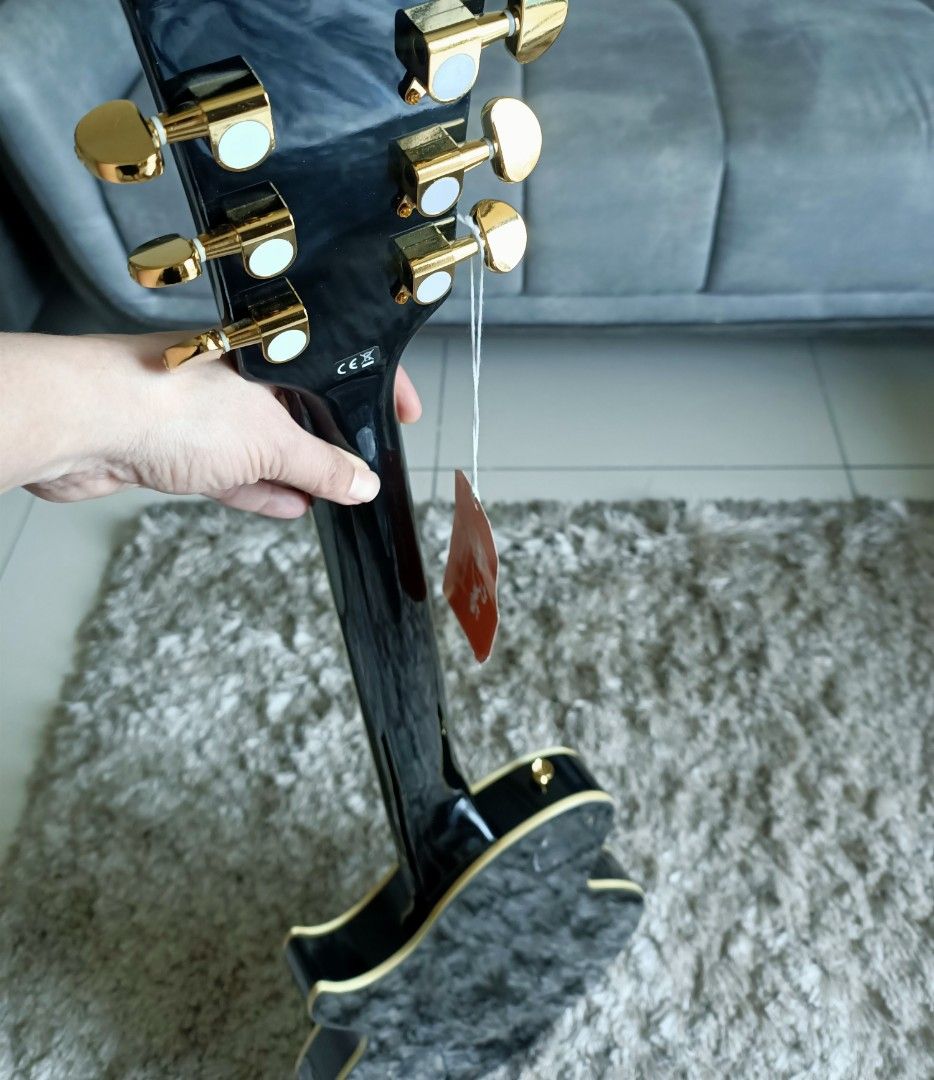 *SOLD* Harley Benton SC-500 BK Vintage Series Electric Guitar