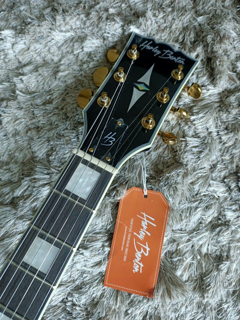 *SOLD* Harley Benton SC-500 BK Vintage Series Electric Guitar