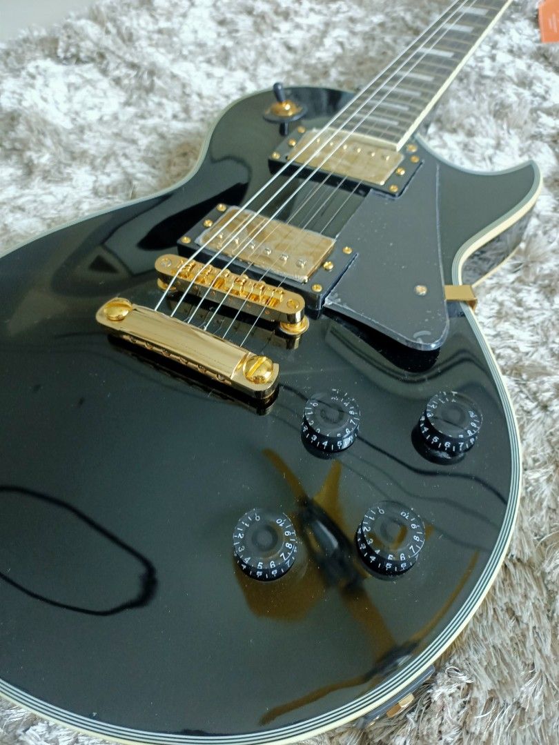 *SOLD* Harley Benton SC-500 BK Vintage Series Electric Guitar