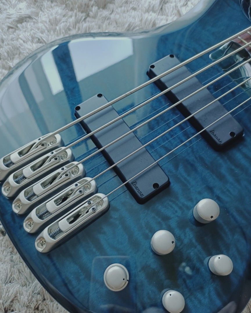 *SOLD* Ibanez BTB 5-string Active Bass Guitar Blue with Padded Gig Bag (FREE SHIPPING)