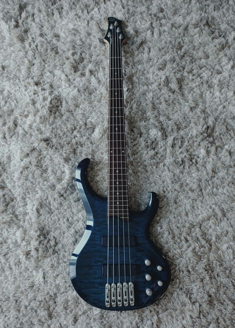 *SOLD* Ibanez BTB 5-string Active Bass Guitar Blue with Padded Gig Bag (FREE SHIPPING)