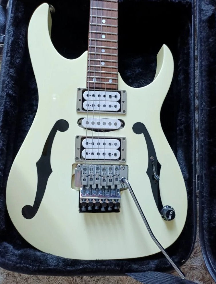 *SOLD* Ibanez PGM-30 Signature Paul Gilbert Made in Japan 24Frets with Hard Case (Mods)