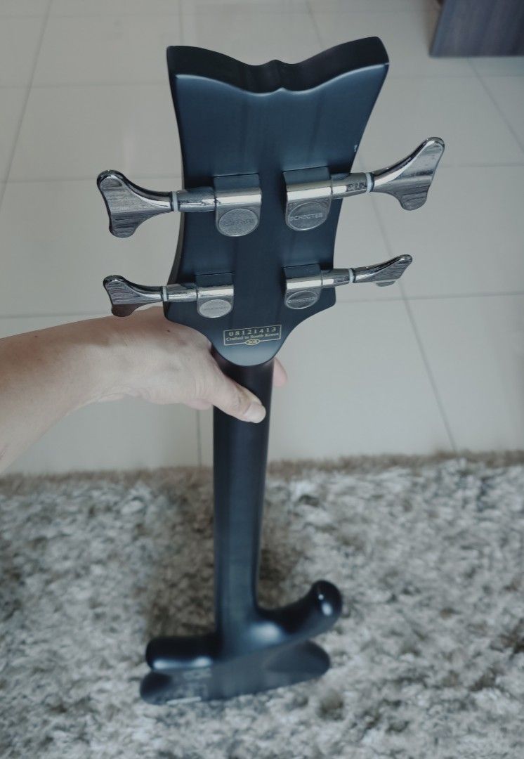 *SOLD* Schecter Stiletto Studio-4 Diamond Series 4-string Active Bass EMG-HZ Pickup