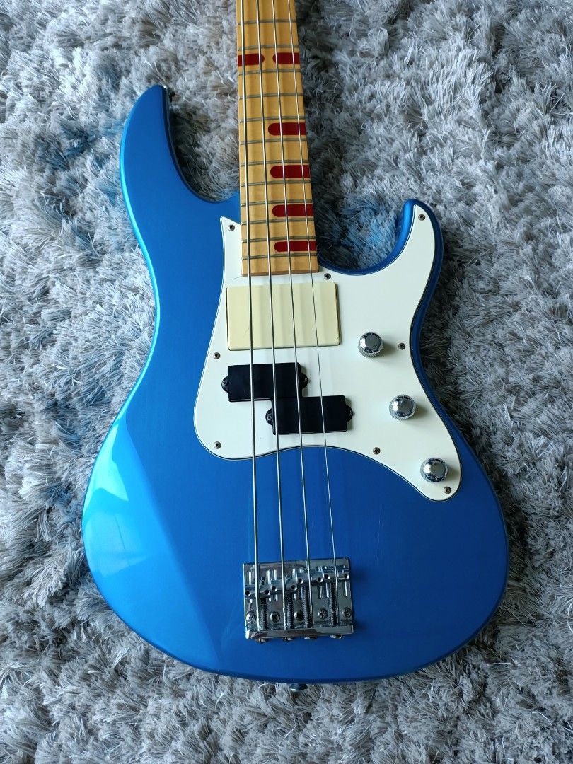 Yamaha Attitude Special Billy Sheehan Signature 'Mr. Big' 4-String Bass Guitar