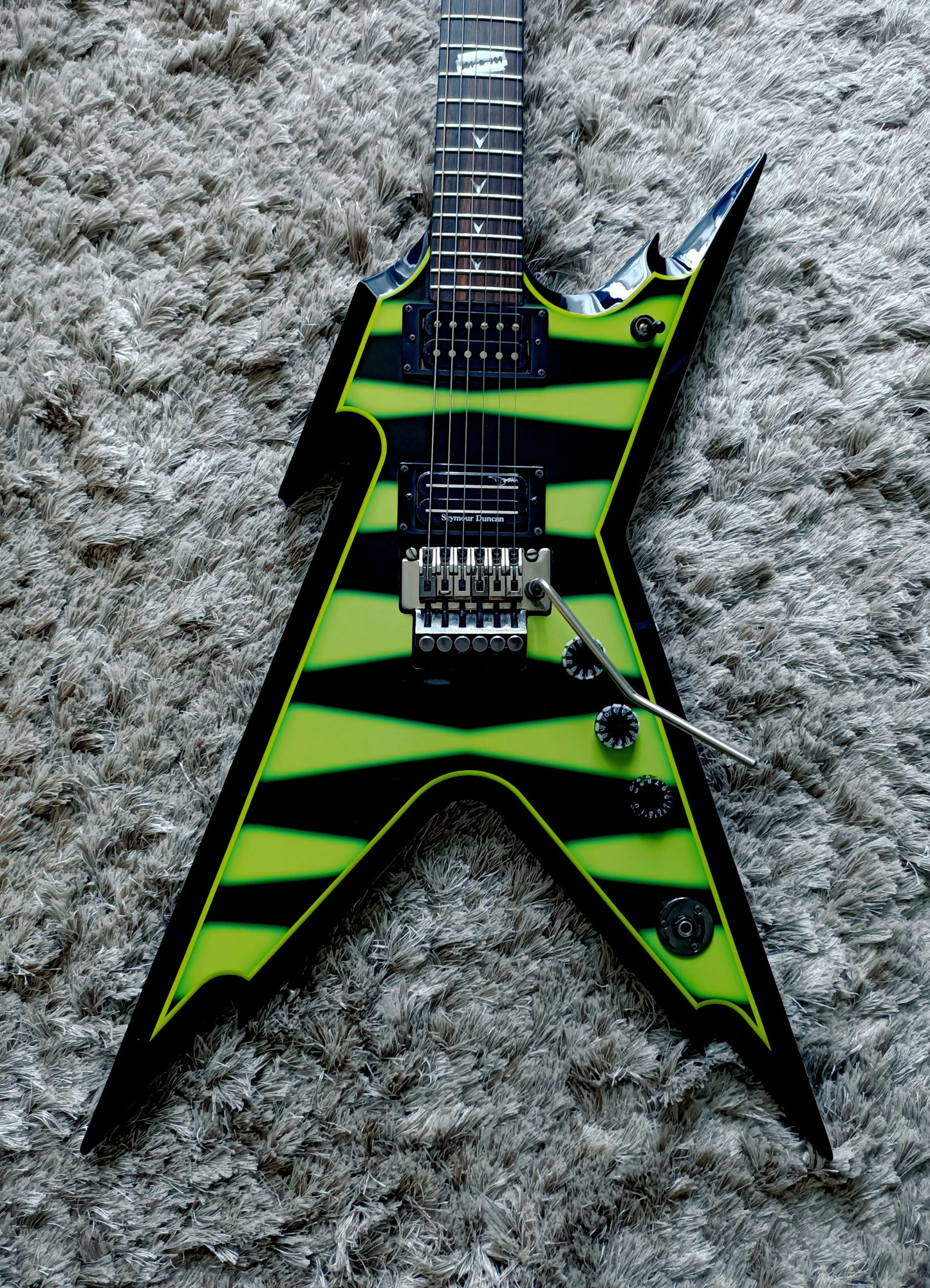 Dean Dime Razorback Bumblebee Slime Green Signature Guitar with Hard Case (FREE SHIPPING)