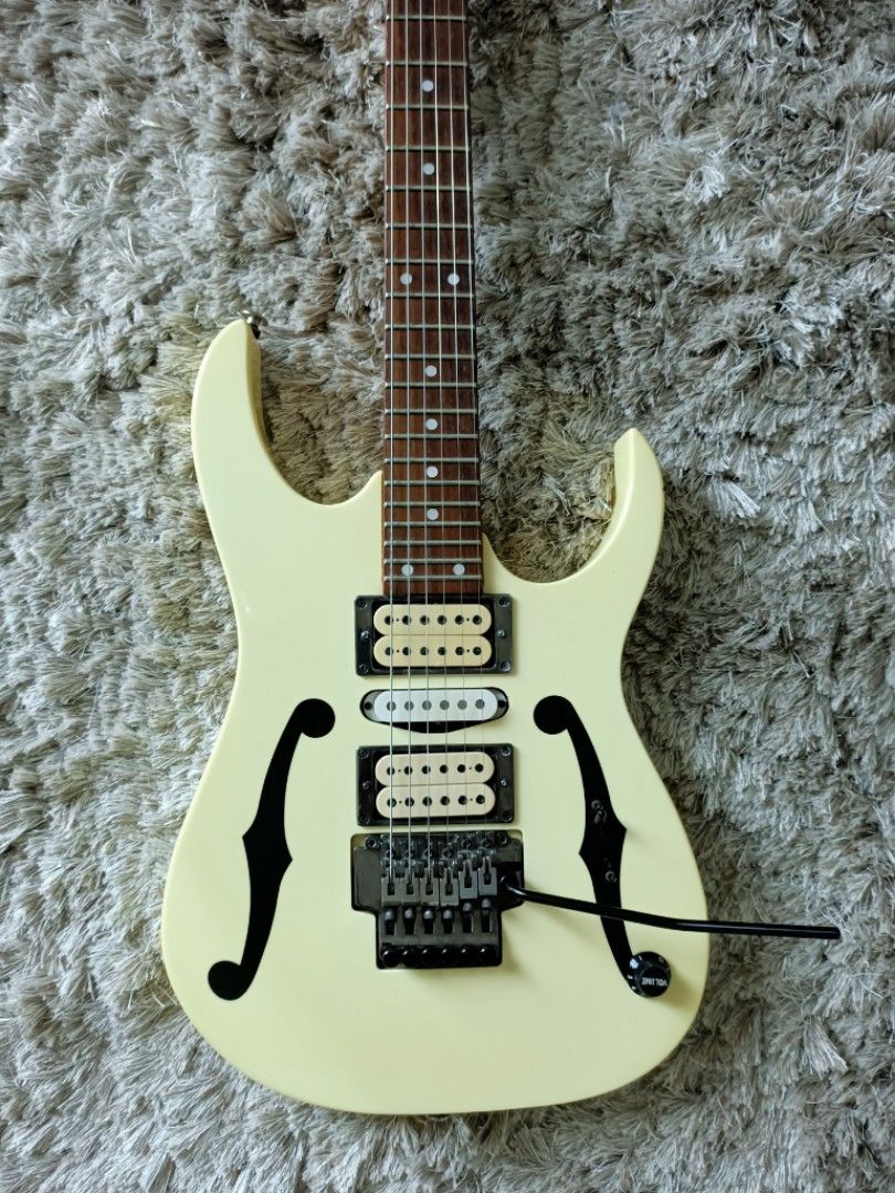 *SOLD* Ibanez Paul Gilbert Mr. Big PGM-30 Made in Japan Floyd Rose Electric Guitar with Hard Case (FREE SHIPPING)