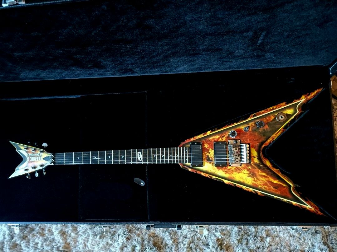 Dean Rzr Razorback Explosion *SOLD* *Rare* Dean Dimebag Darrell Razorback V 255 Explosion Signature ...