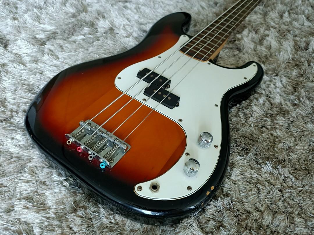 *SOLD* Squier by Fender P Bass California Series Sunburst Bass Guitar (FREE SHIPPING)